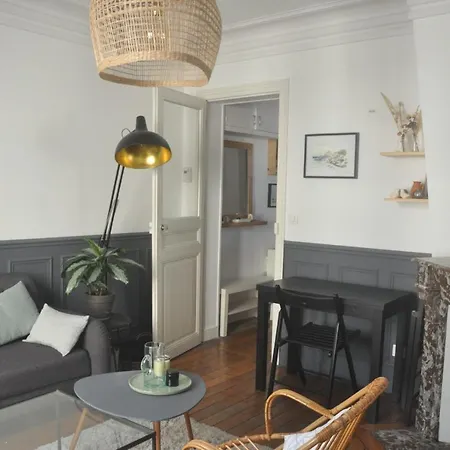 Apartamento Cosy Apt Close To The Heart Of París